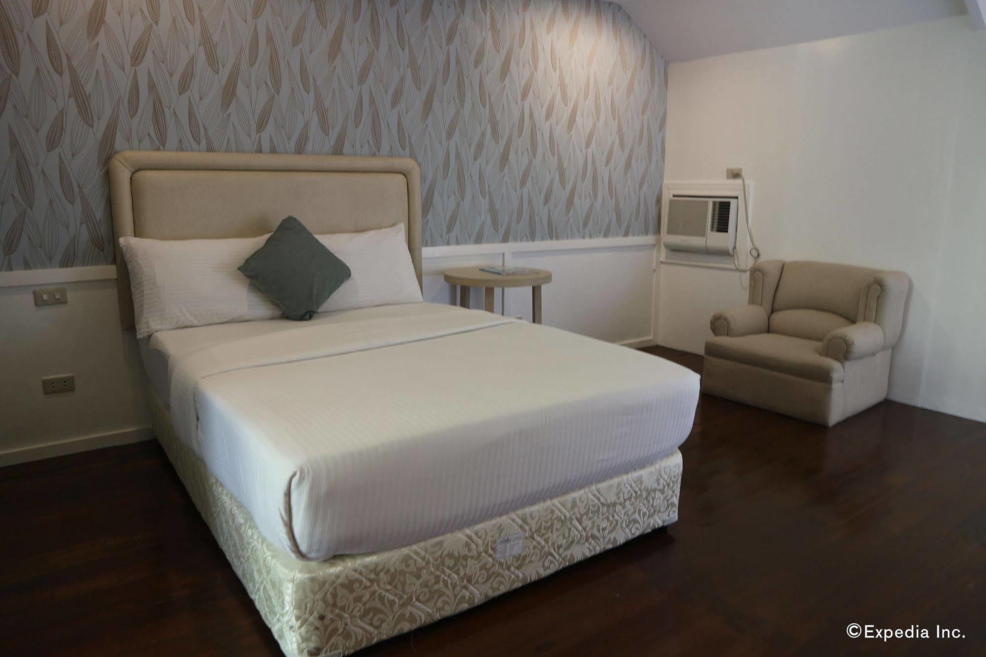 Sta. Monica Beach Club Dumaguete City Екстериор снимка